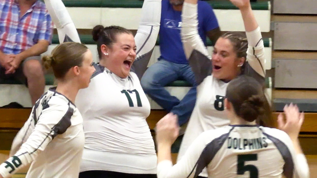 DY takes Dartmouth to Five-Sets in Volleyball Thriller